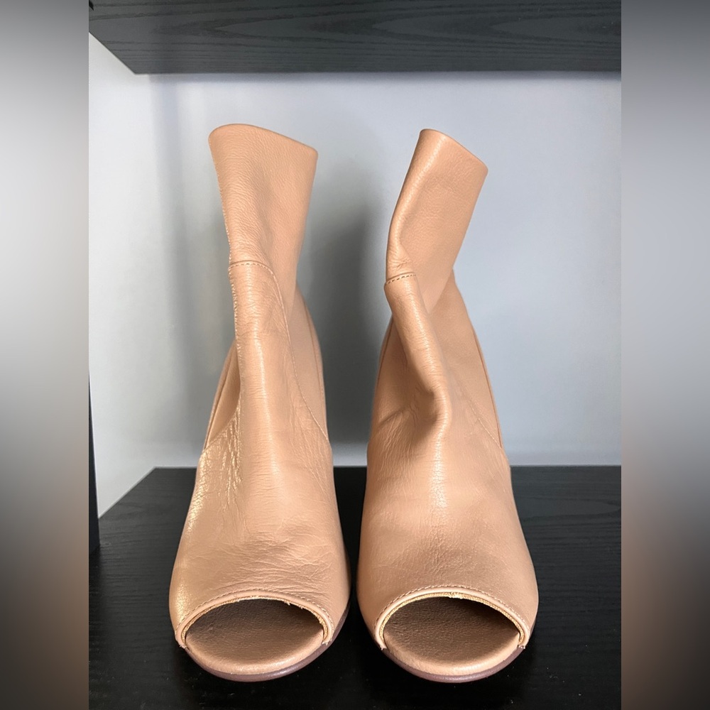 NW/OT Chinese Laundry Nude Peep-Toe Heeled Boots 7.5 Genuine Leather